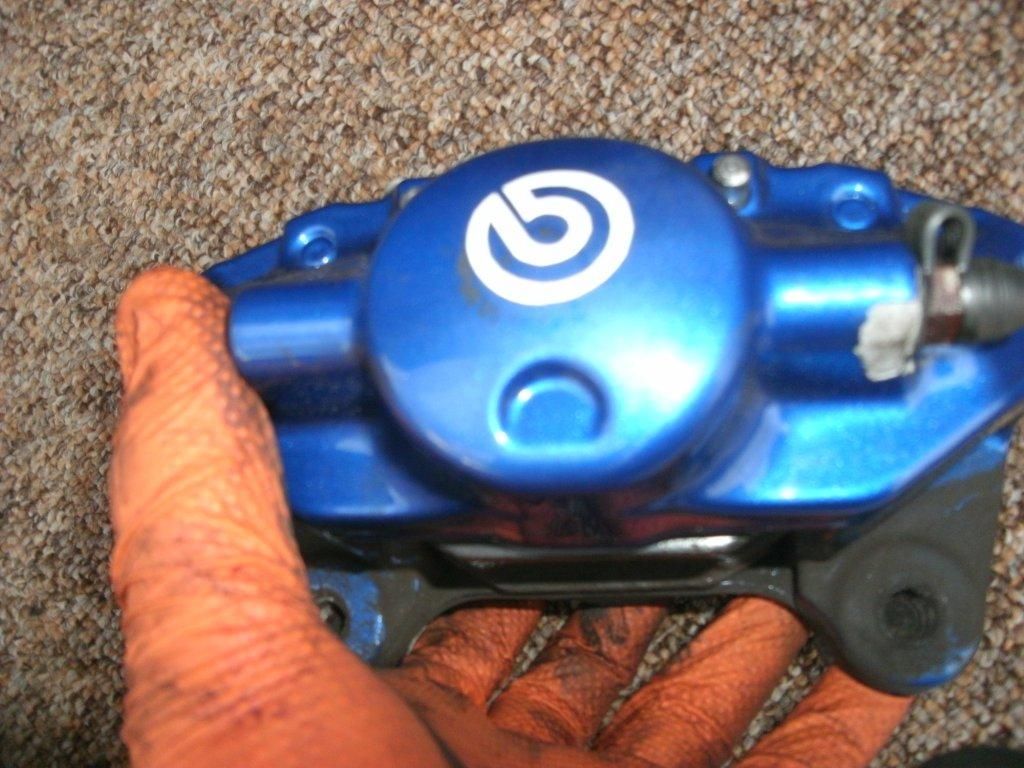 Blue Brembo brakes for sale / Swap For Sale 350Z & 370Z UK